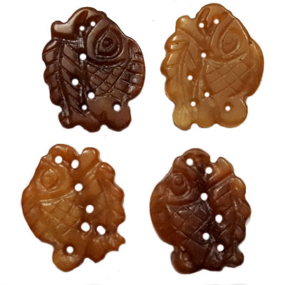 JADE SMALL PENDANT FISH 23X28MM BROWN (4 PCS)